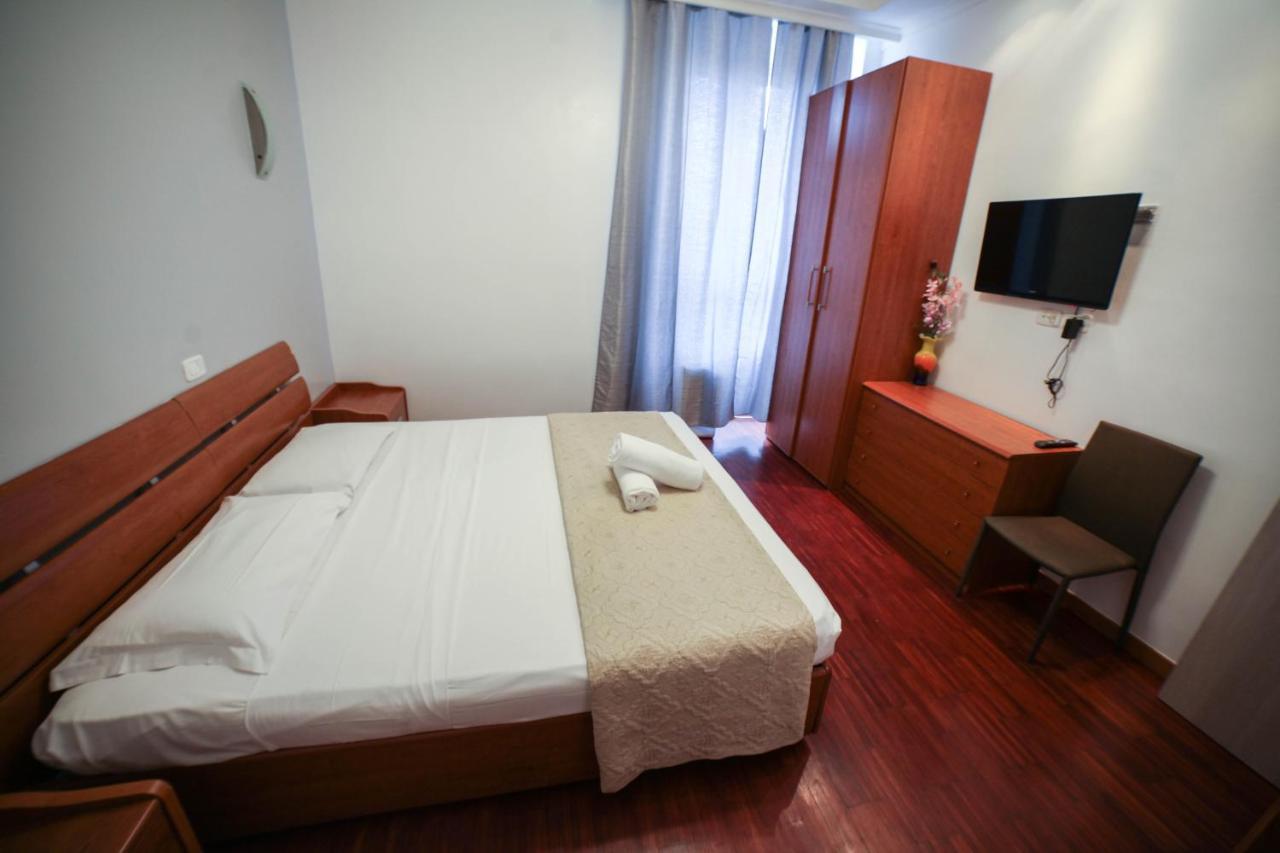 Kaydee Guesthouse Рим Екстер'єр фото